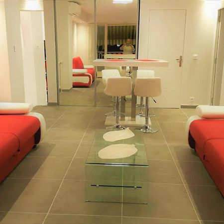 Superbe 3P 2Chambres, 2Terrasses Cannes Centre-Ville, 4 Min A Pied De La Croisette Sas-Meredith Loc Exteriör bild