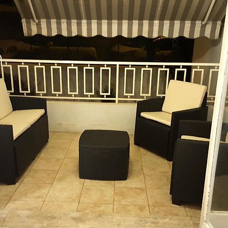Superbe 3P 2Chambres, 2Terrasses Cannes Centre-Ville, 4 Min A Pied De La Croisette Sas-Meredith Loc Exteriör bild